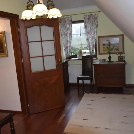 Lisia Gora Ii Nad Jeziorem Lebsko