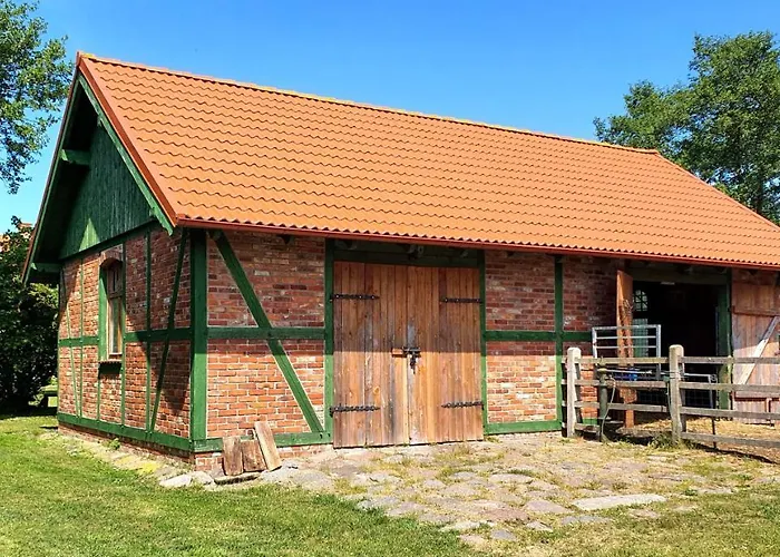 Lisia Gora Ii Nad Jeziorem Lebsko Apartmán *