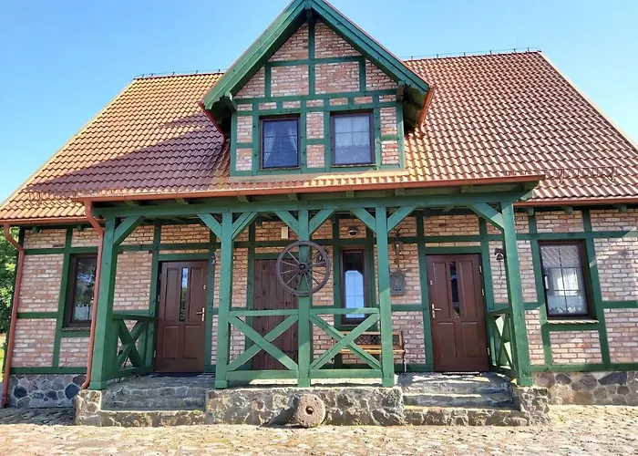 Lisia Gora Ii Nad Jeziorem Lebsko Apartmán