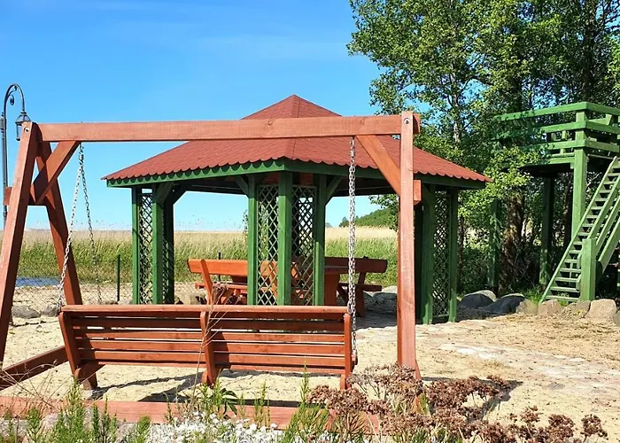 Lisia Gora Ii Nad Jeziorem Lebsko Apartmán *